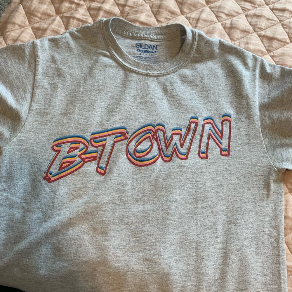 IU b-town shirt